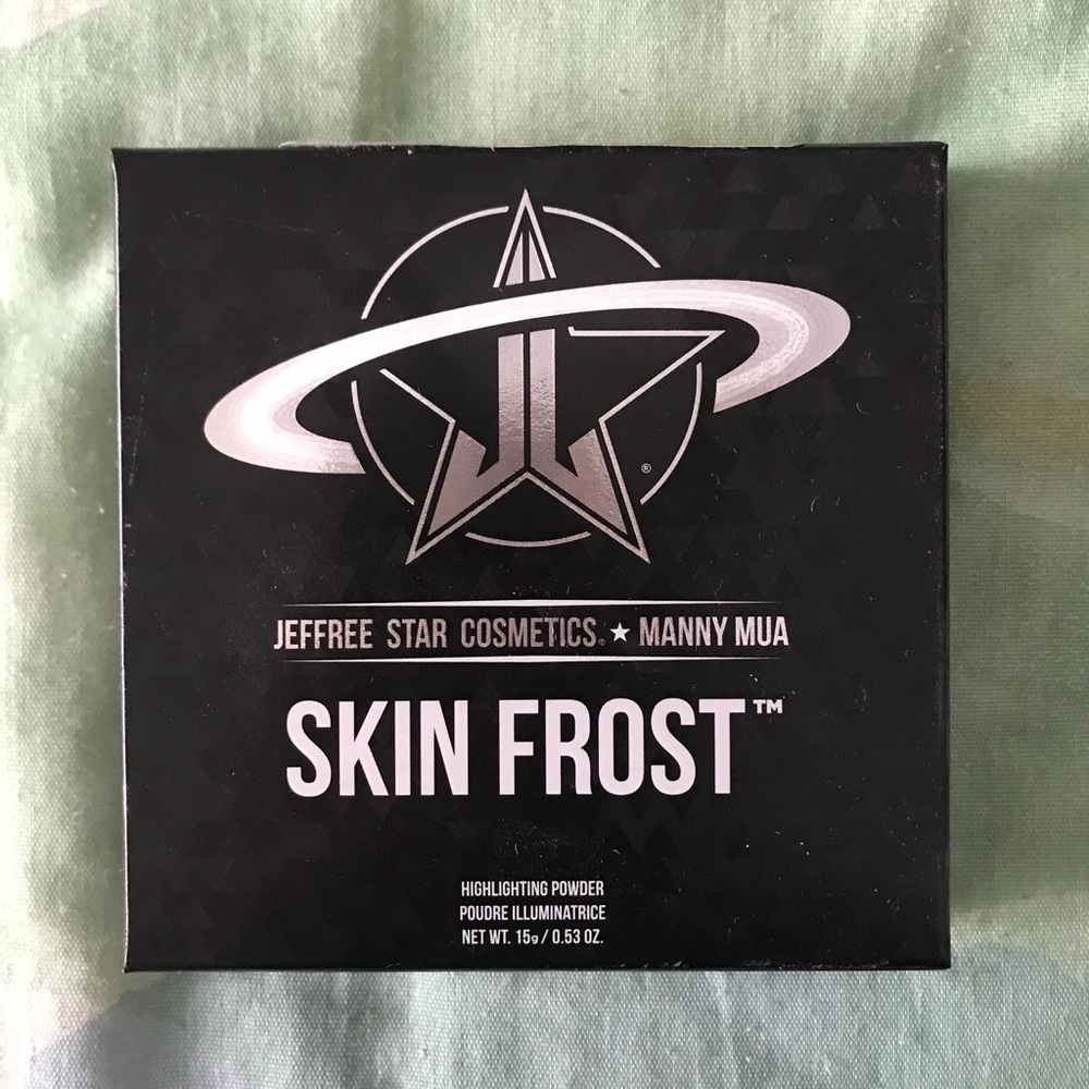 JSCxMannyMUA Skin Frost in shade Uranus